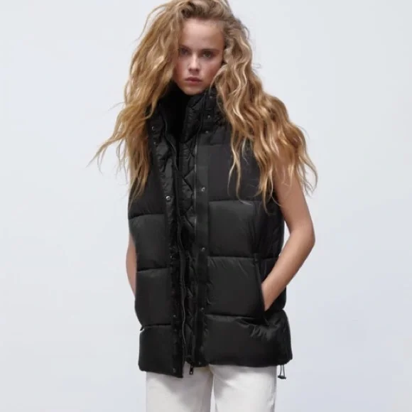 ★ZARA★ WATER-REPELLENT WINDPROOF PUFFER GILET ZARA WATER-REPELLENT WINDPROOF PUFFER GILET 🏷️4750/- Sizes